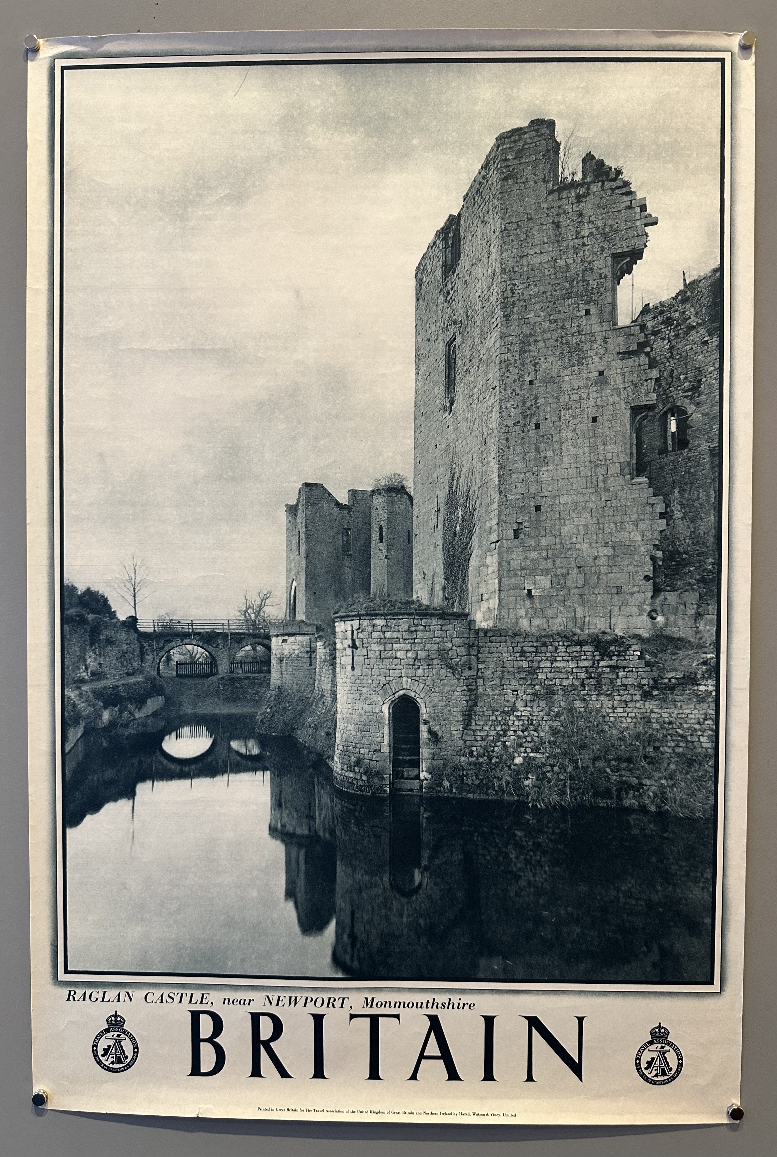 Britain: Raglan Castle Newport Monmouthshire