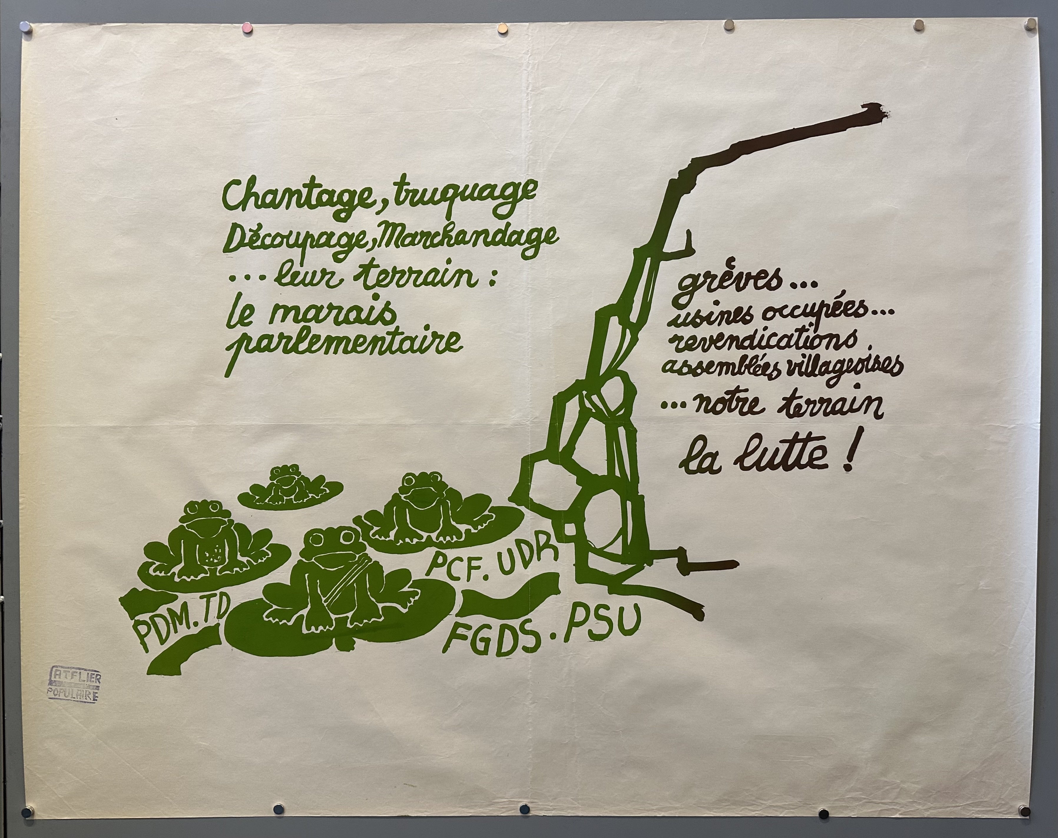 Four frogs dressed as paramilitary soldiers sit together with ombre green/brown text above them in this May 68 political poster.