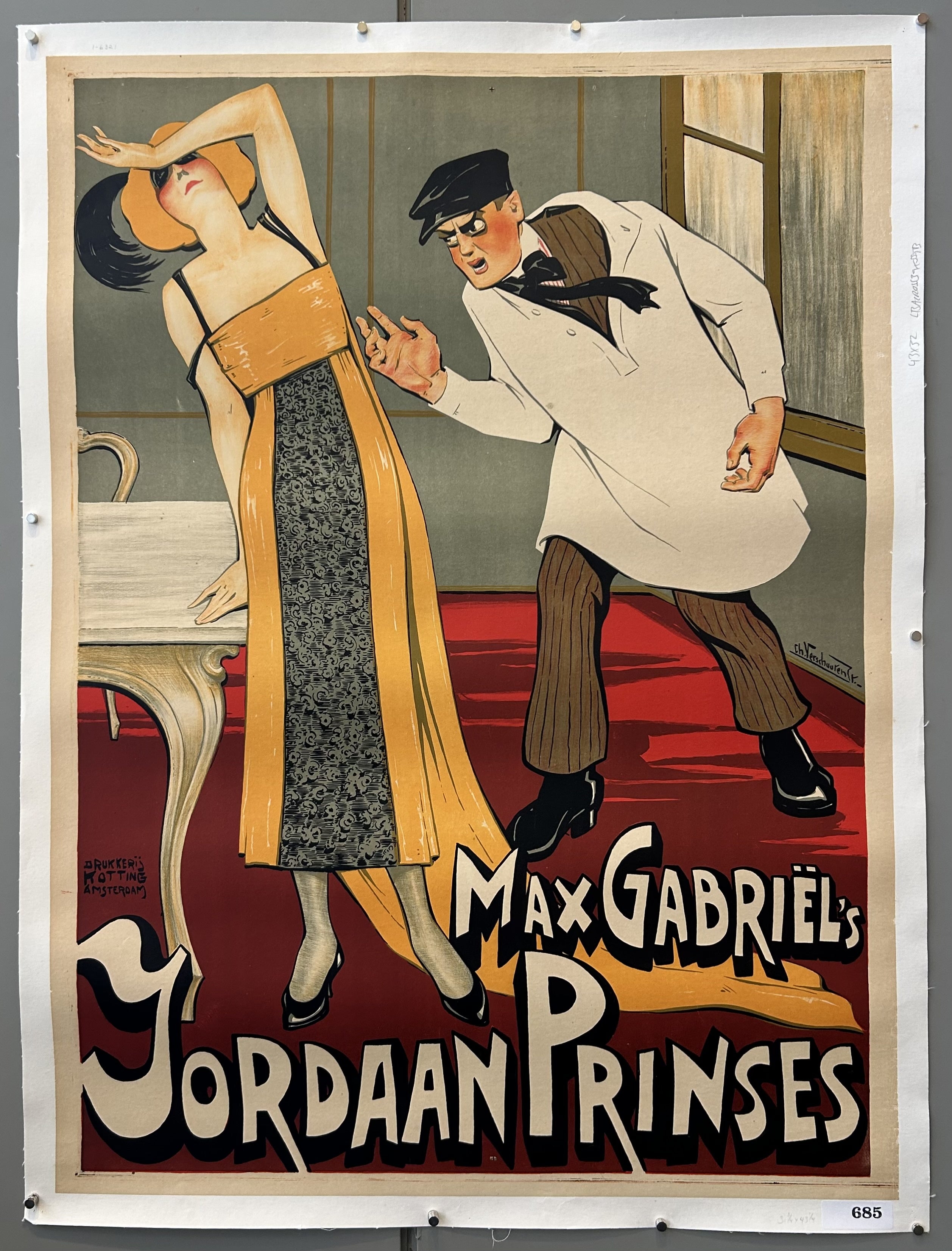 woman and a man arguing