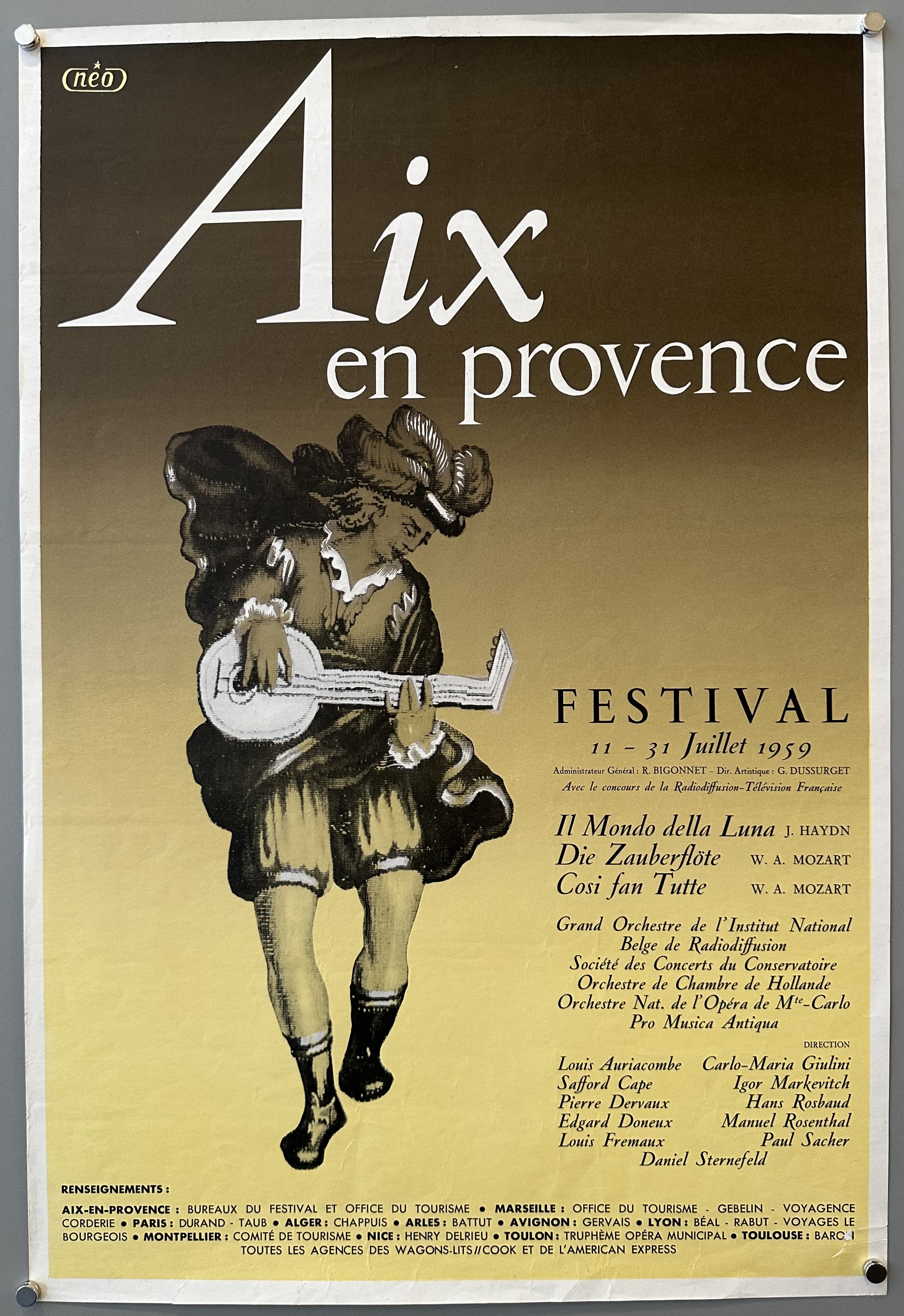Illustrated man plays the lute against gradient background to promote festival in Aix-en-Provence.