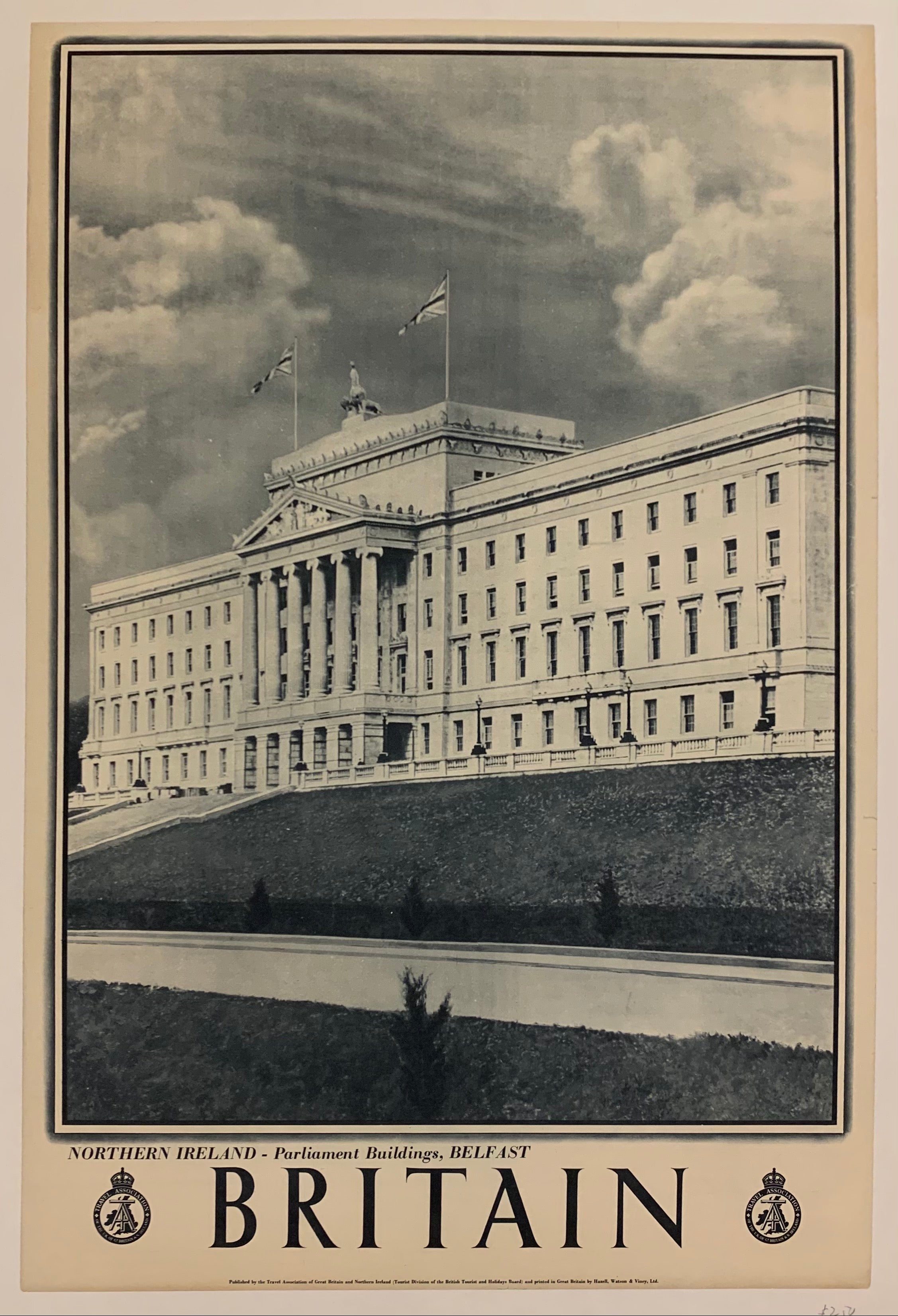 Britain: Northern Ireland- Parliament Buildings, Belfast ✓
