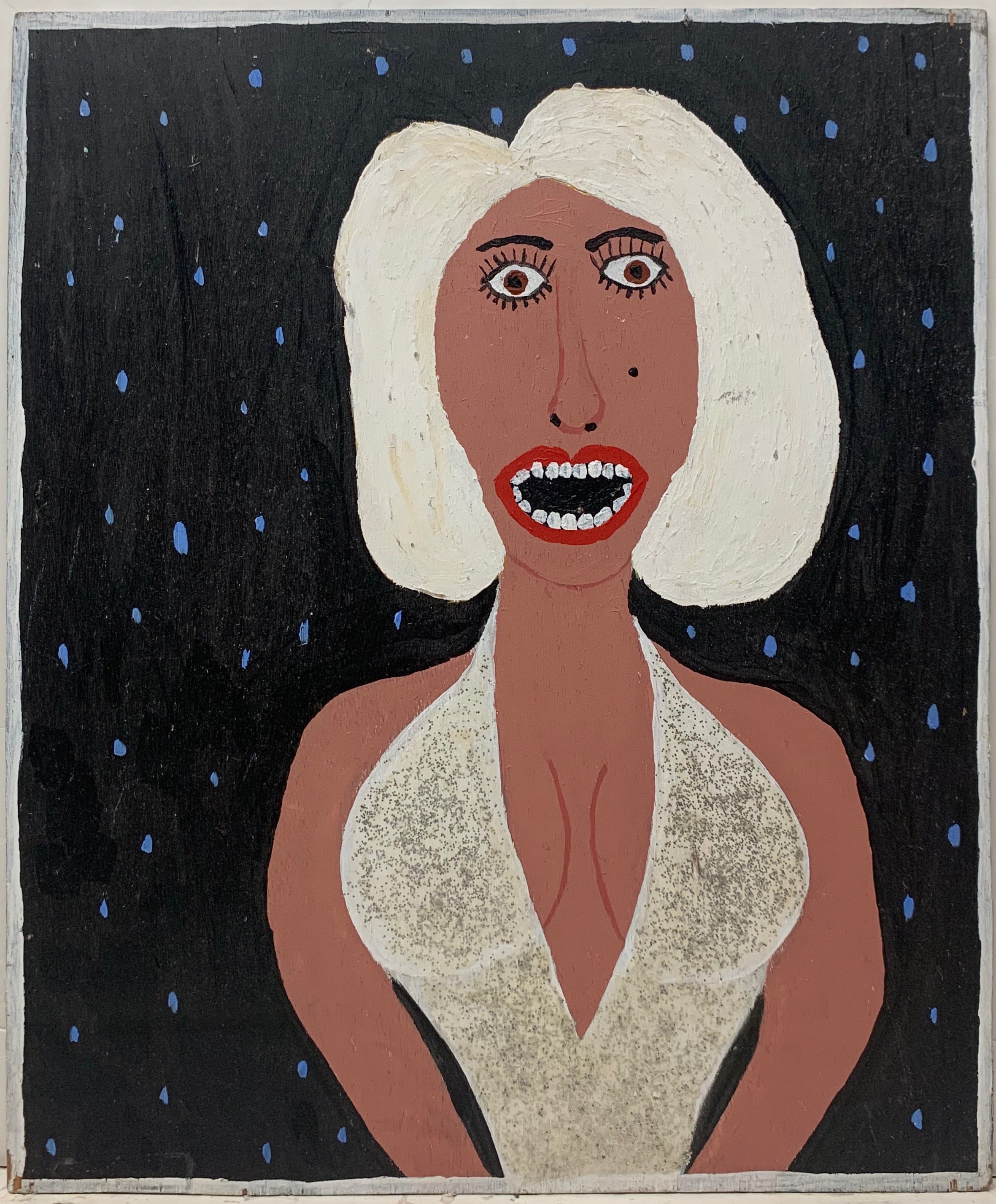 A Tommy Cheng portrait of model Anna Nicole Smith wearing a low-cut sparkly golden dress.