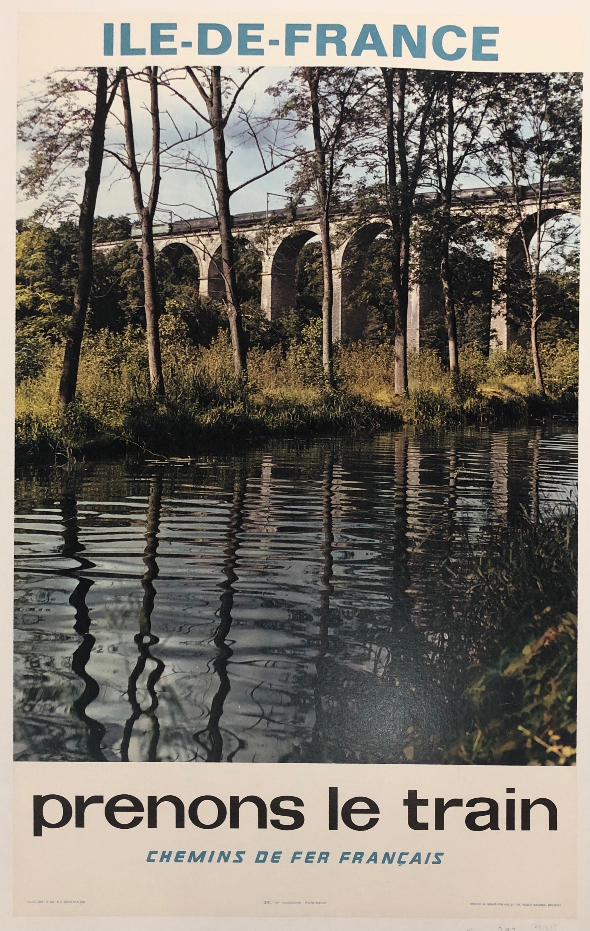 Ile De France Travel Poster ✓