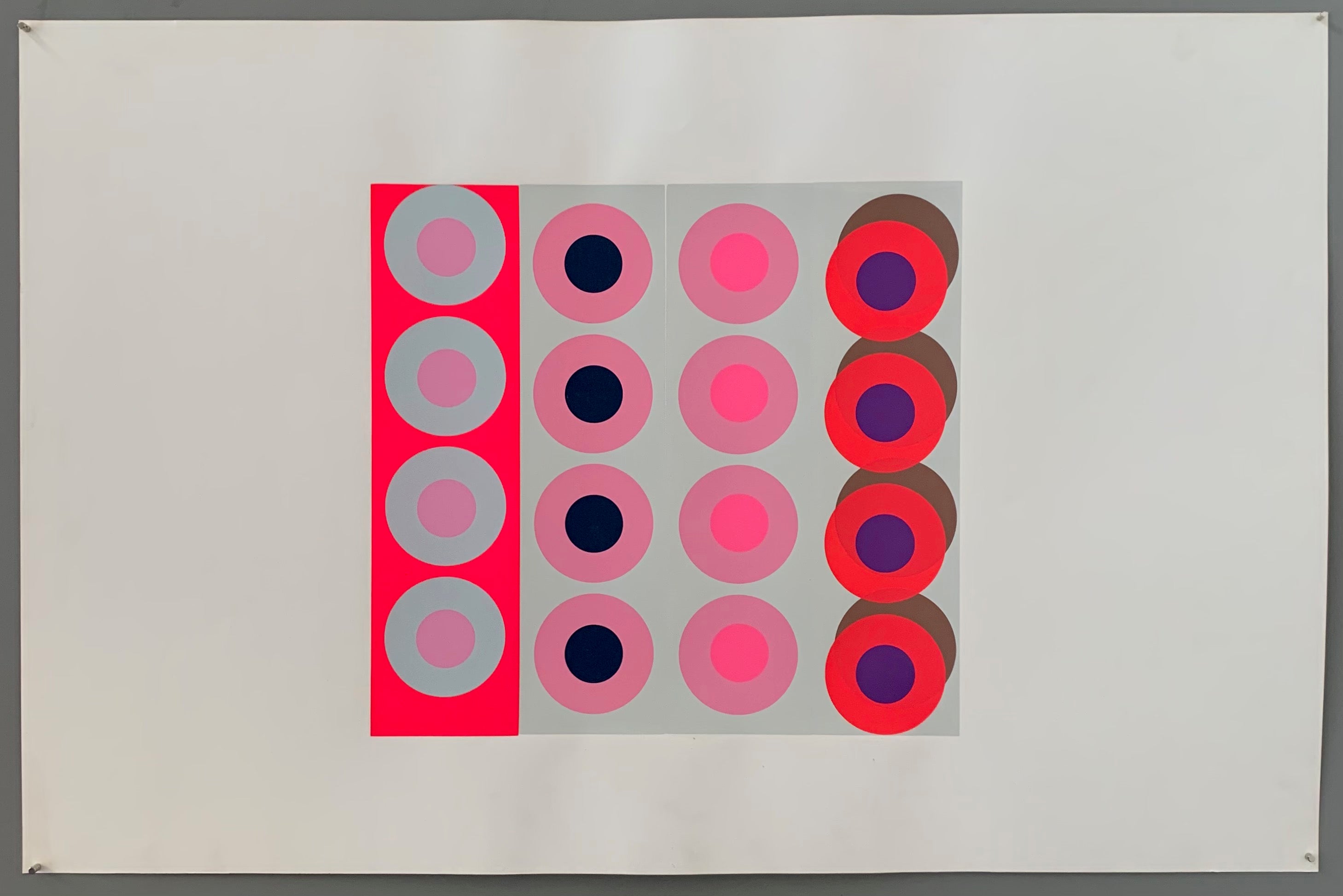 4 panels each containing 4 targets are arranged in a multicolored square. The border is white.