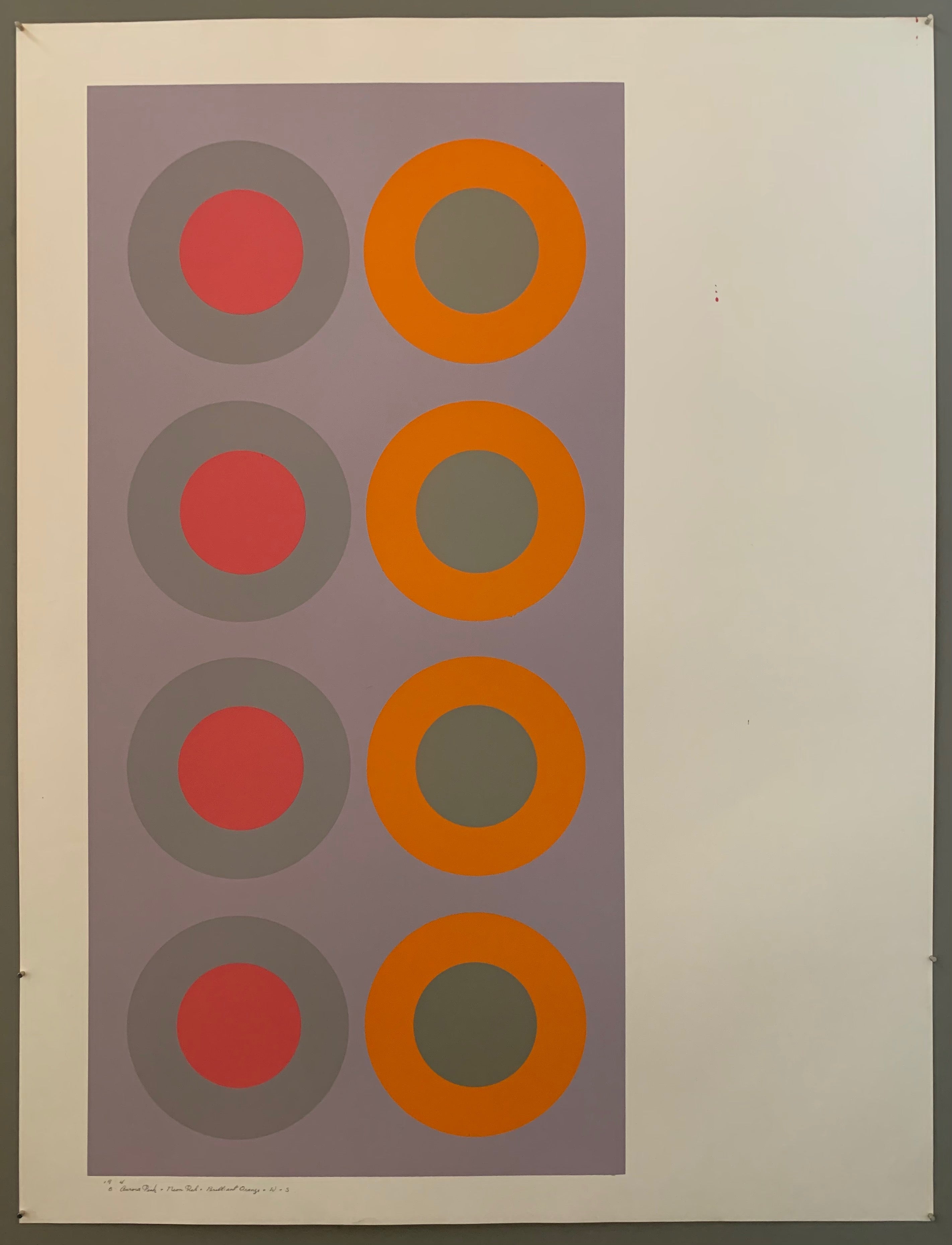 three panels: on the left, a purple panel with grey and pink targets. In the middle, a purple panel with orange and grey targets. And finally, on the right, a blank white panel.
