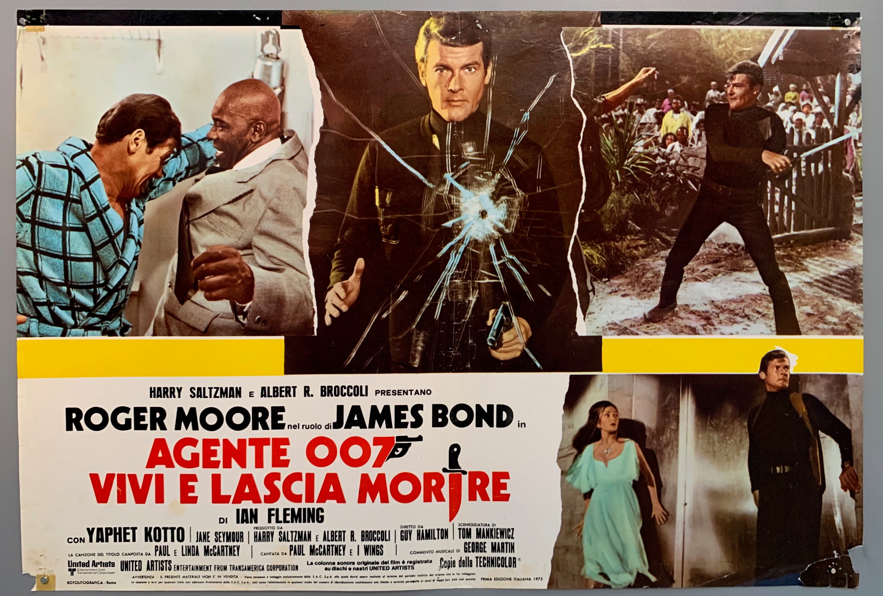 Agente 007: Vive E Lascia Morire Film Poster