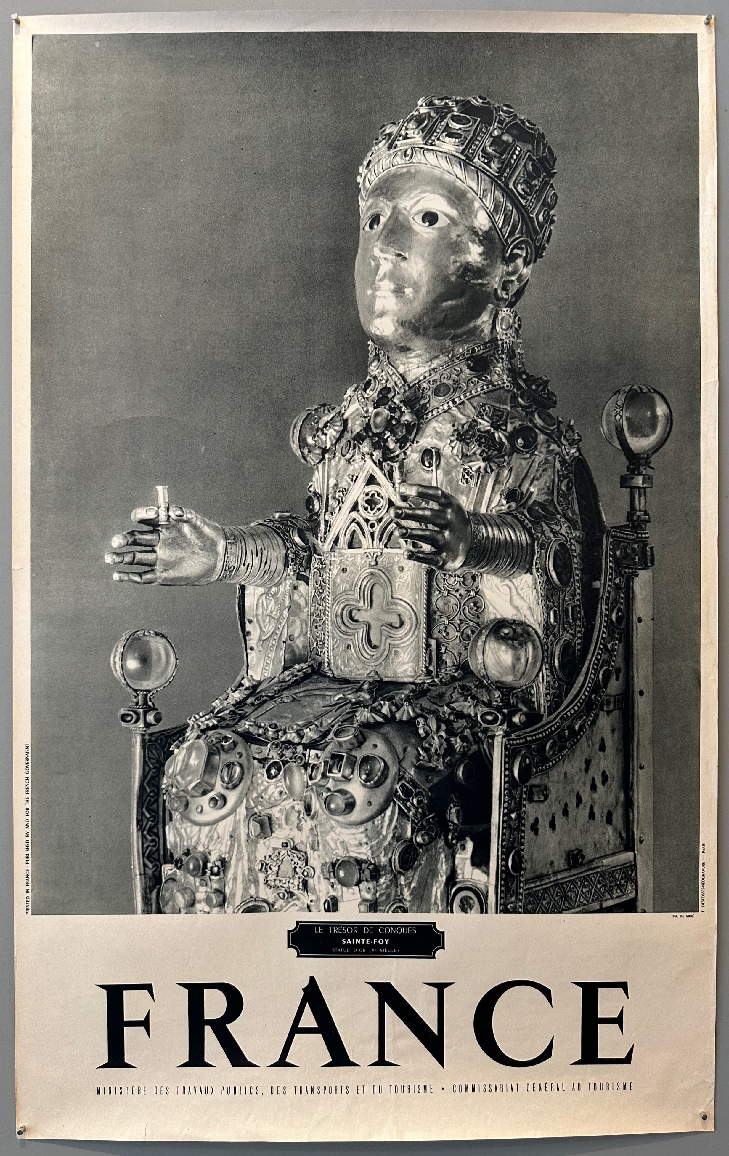 40x25 1950s black and white french travel poster featuring photo of the tresor de conques, a gold statue of saint foy considered one of the great european pieces of medieval goldsmithing