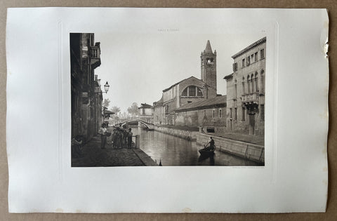 Streets and Canals in Venice 14