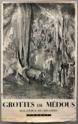 Link to  Grottes de Médous PosterFrance, c. 1950  Product