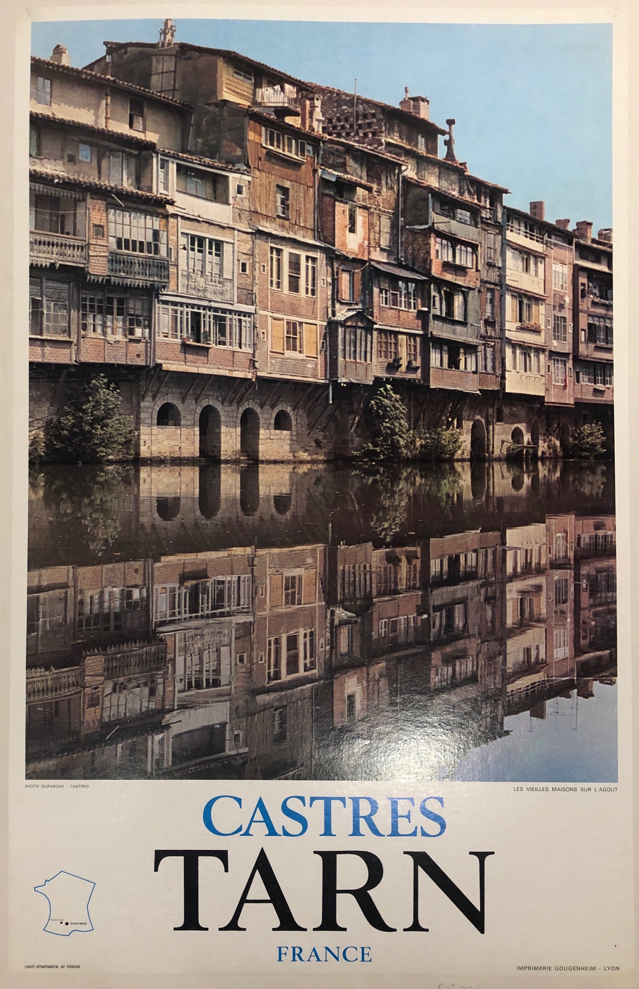 Poster featuring a photograph of old apartments in Castres, France